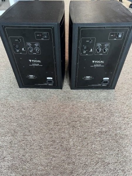 Focal Alpha 80 Studio monitors62866852317313111