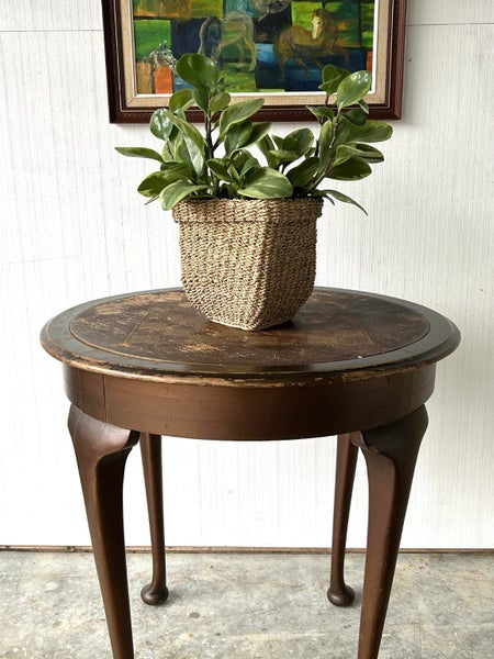 Vintage Checker Side Table62863242272001112
