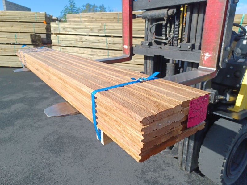 ROSEWOOD T&G FLOORING - 128 x 19mm - SECONDS - 21.9m - TS7732 Carousel 1
