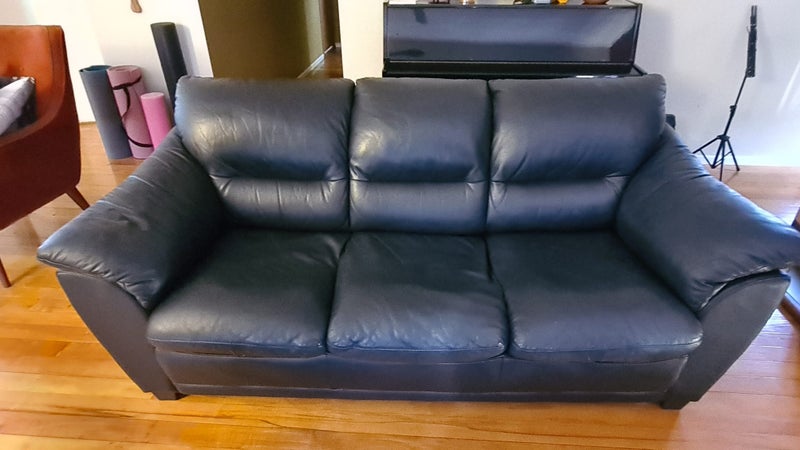 3 seater Black Leather Couch62999206732161116