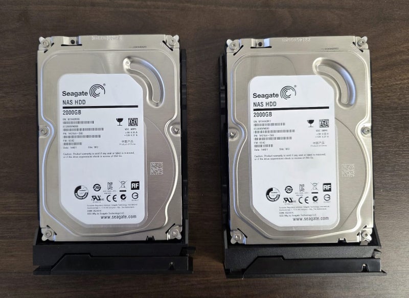 Seagate 2 Bay Network Storage NAS SRPD20 2 x 2TB Drives included Carousel 2