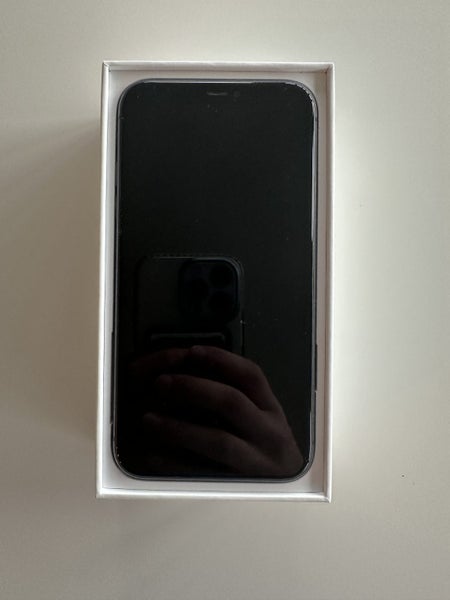 Black iPhone 11 – 128GB (MWM02X/A) – Great Condition628638610995211129