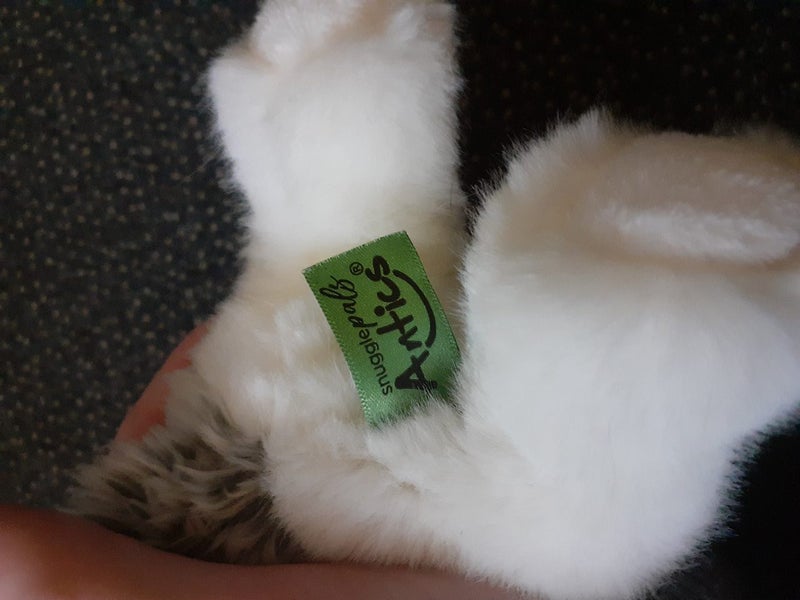 $1 Reserve Antics Beige Fluffly Cat Plush Toy Carousel 3