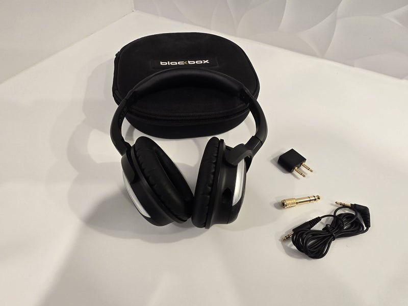 Phitek Systems Blackbox M14 Noise Cancellation Headphones Carousel 1