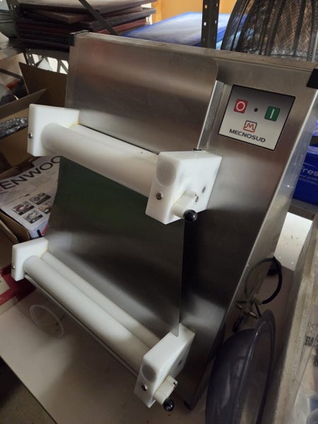 Mecnosud commercial pizza roller62863860479745113