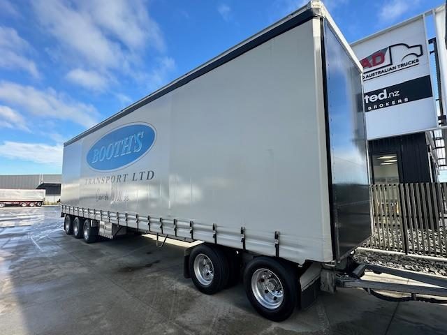 2017 Kenworth K200 Truck & Trailer62865836541699113