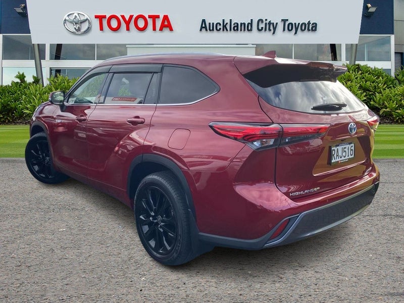 2021 Toyota Highlander Limited ZR 2.5 Ltr Hybri...62869813465729112
