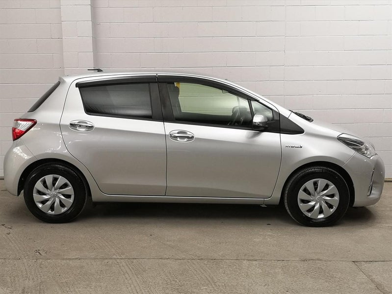 2020 Toyota Vitz Hybrid Yaris with Low km / Sim...62869813518467112