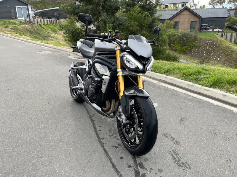 Triumph Speed Triple 1200RS 202462869813447298111