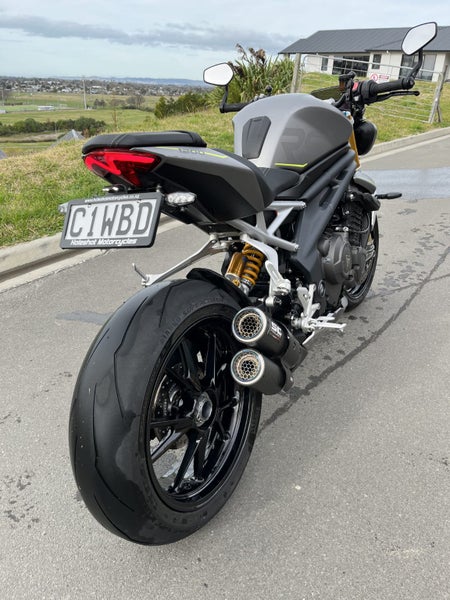 Triumph Speed Triple 1200RS 202462869813447298113