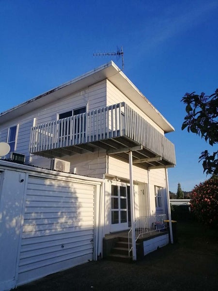 Image 1 of 14