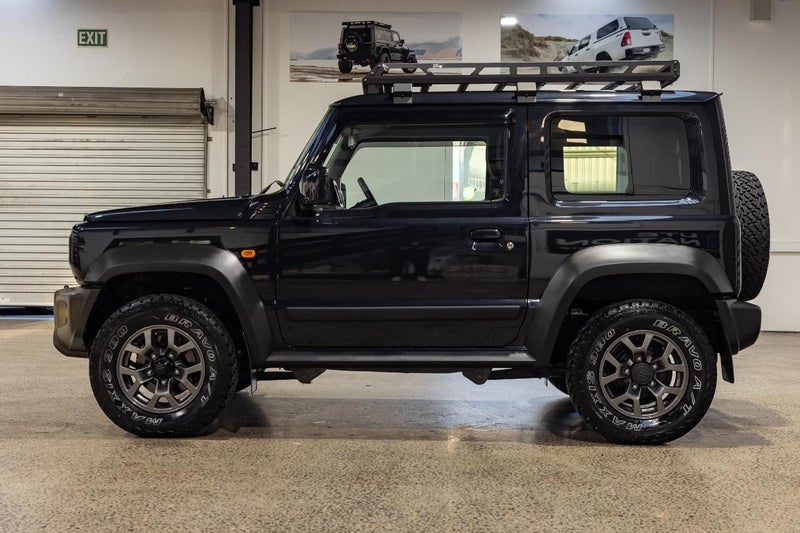 2022 Suzuki Jimny SIERRA 1.5P/4WD/4AT62867854180481111