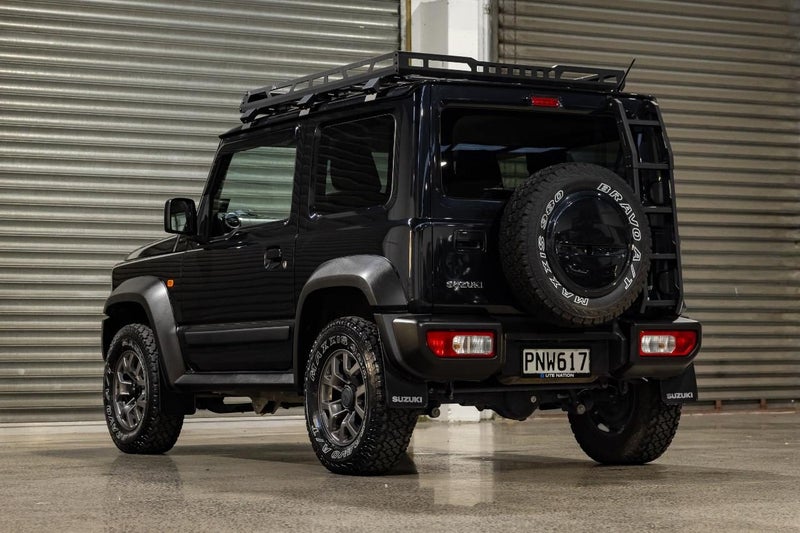 2022 Suzuki Jimny SIERRA 1.5P/4WD/4AT62867854180481112