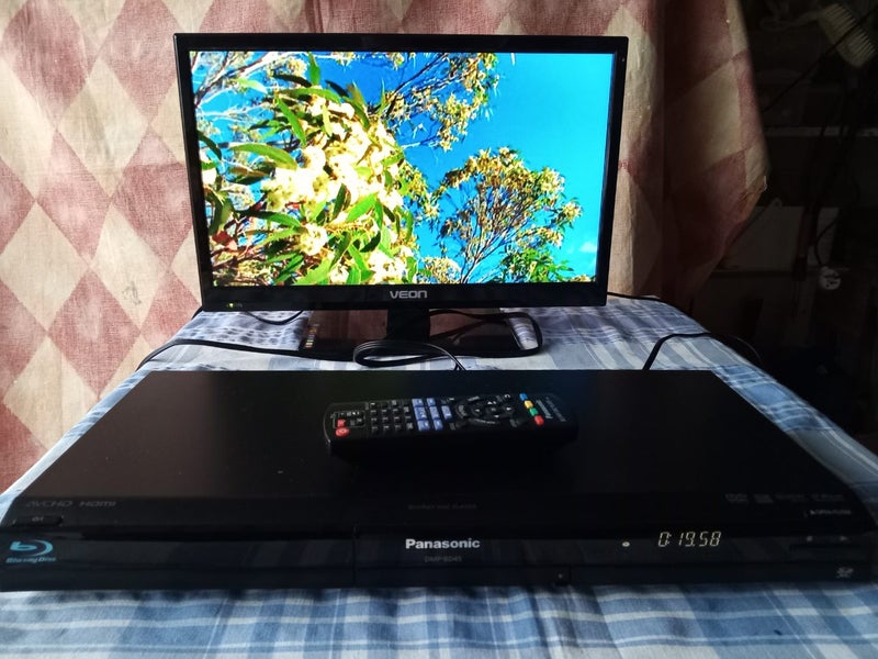 Panasonic Blu Ray DVD Player Carousel 1