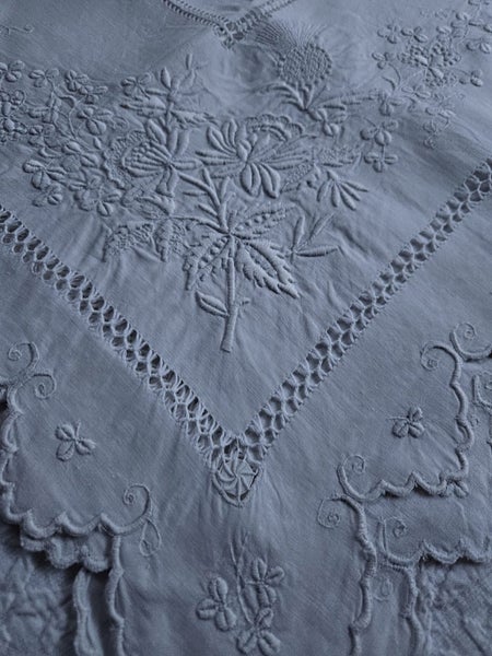 Hand Embroidered White 100% Cotton Scottish Thistle Tablecloth Carousel 1
