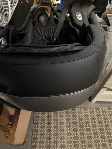 The Teo Ultimate Massage Chair Black - A3062 v2 Carousel 8