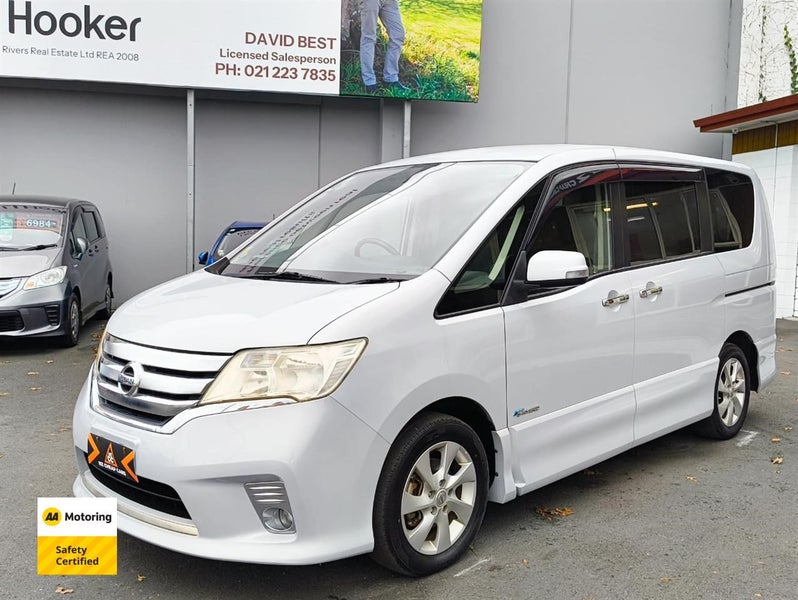2013 Nissan Serena 7 Seater Hybrid62864757813762114