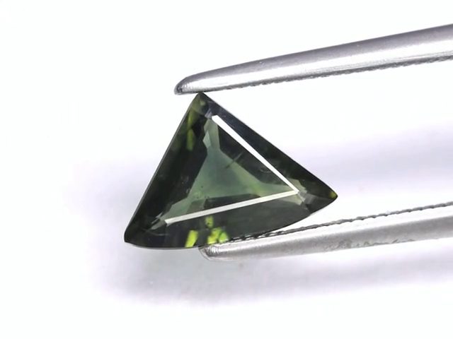 $1 RES * Buy Now $1,250.00 * 0.96ct Trillion SI1 Green Sapphire Loose Gemstone Carousel 2