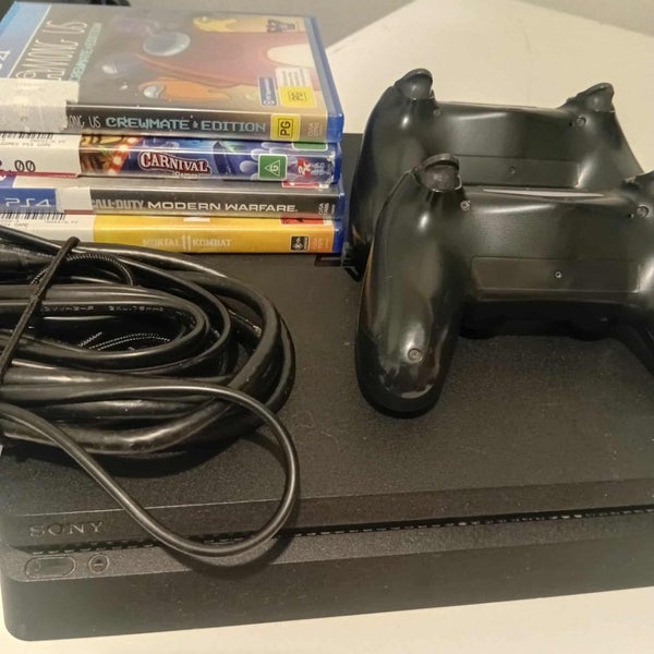 Ps4 slim Carousel 1