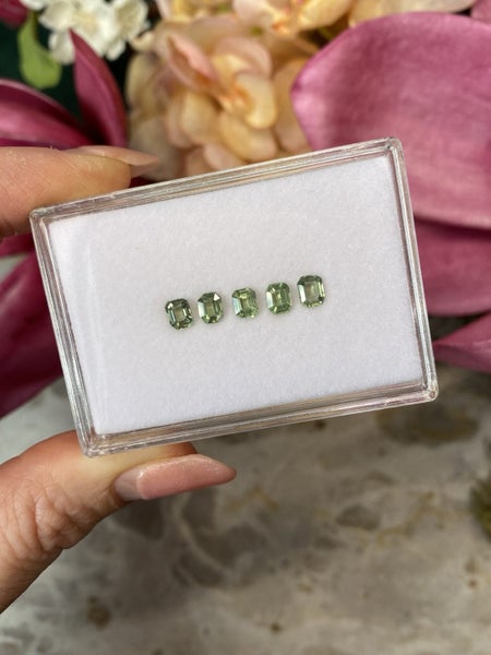 $1 RES ~ $2800 Buy Now * 2.30ct Green Sapphire Emerald Cut Layout62937628577922112