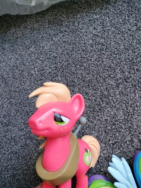 FUNKO Vinyl My Little Pony 'Big Mac' figure Carousel 2