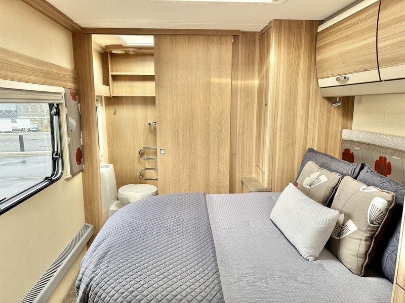 2013 Sterling Elite Explorer Island Bed62865837827715111