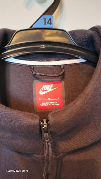 Nike Tech Fleece Hoodie Carousel 2