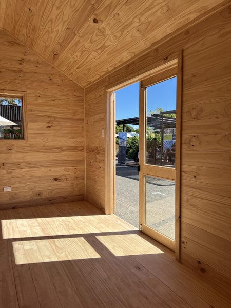7.0 mx3.6 m assembled cabin with 1.5 mx7.0 verandah & deck. WR cedar cladding. Carousel 2