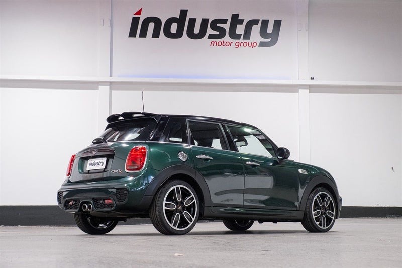 2018 MINI Cooper S JCW Package62867854386819111