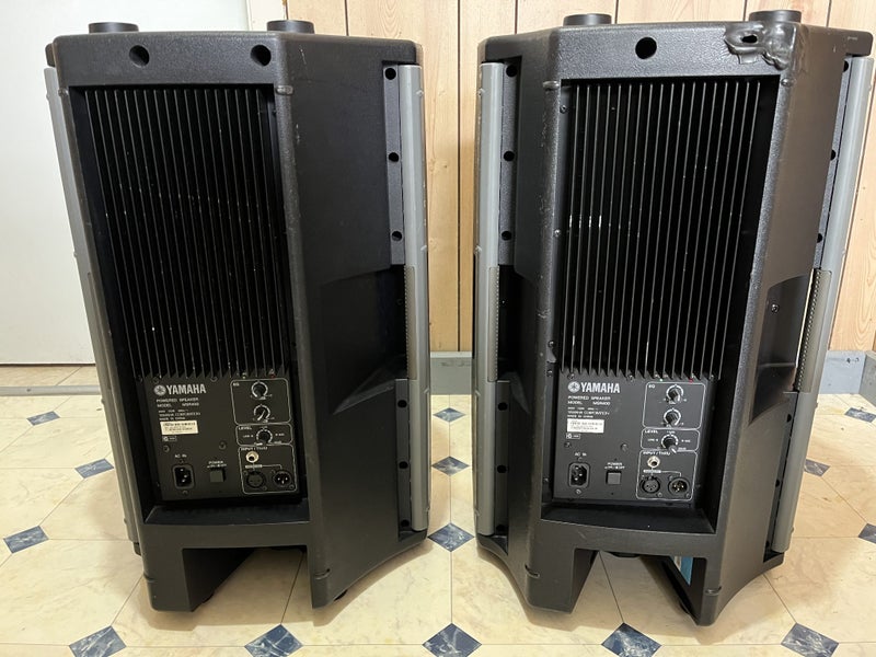 Yamaha PA System + 4 Wireless Mics + Rack Unit62865828649858111