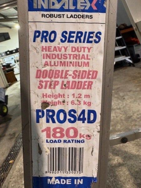 Indalex Pro Series 180kg Step Ladder Carousel 4