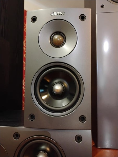 Home Theatre (FULL SYSTEM!) 5X JAMO Speakers-PIONEER Amp-Remote-Bluetooth dongle Carousel 2