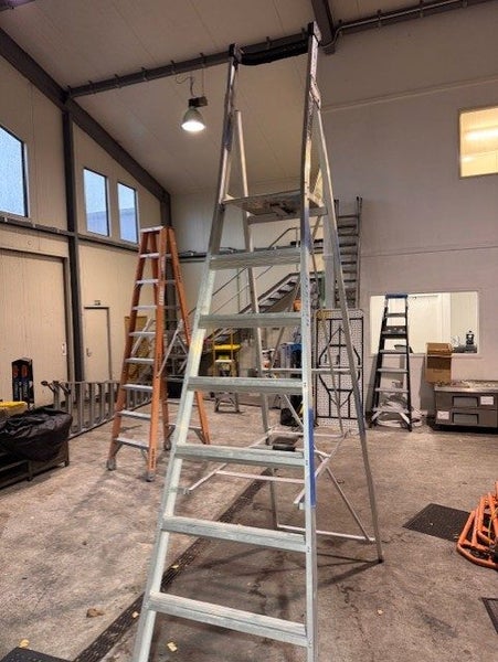 Industrial 180kg Platform Ladder Carousel 2