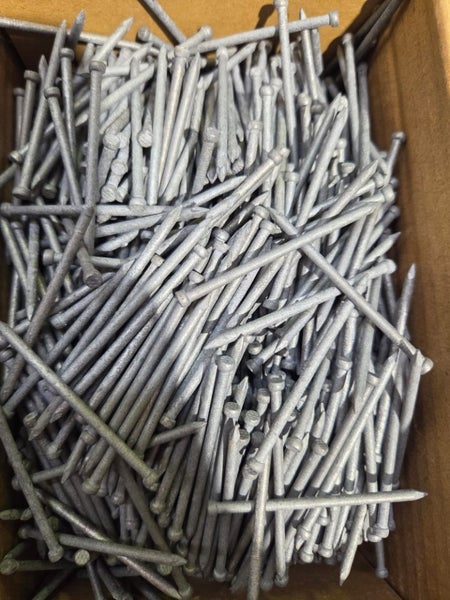 60 x 2.8 Galv Jolt Head Nails 5kg- $1 Reserve Carousel 2