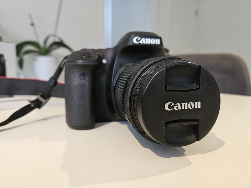 Canon 80D62863868285187111