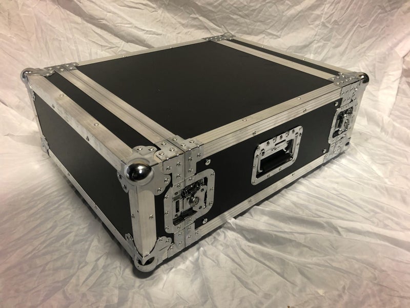 4 RU Road Rack Case Carousel 1