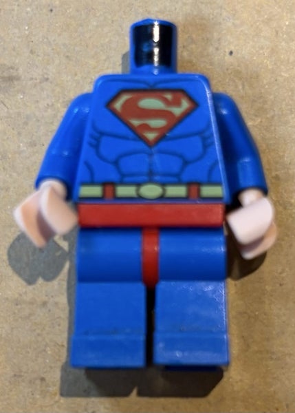 Lego Superman Minifig Torso Carousel 1