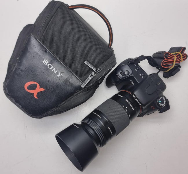 Sony | Alpha DSLR A200 Camera Inc Lens, Skylight, Anti-glare hood & bag *FAULTY* Carousel 1