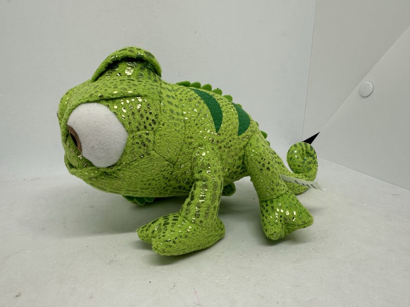 Disney Store: Pascal from Rapunzel / Tangled Carousel 1
