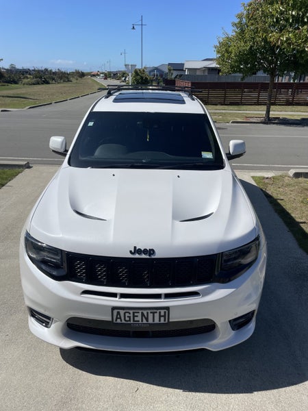 2018 Jeep Grand Cherokee Srt862864759374211111