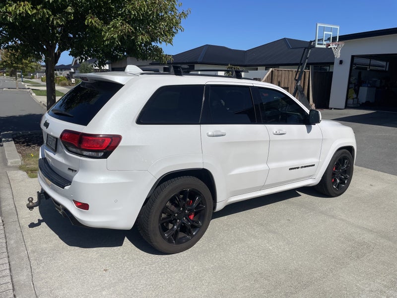2018 Jeep Grand Cherokee Srt862864759374211112