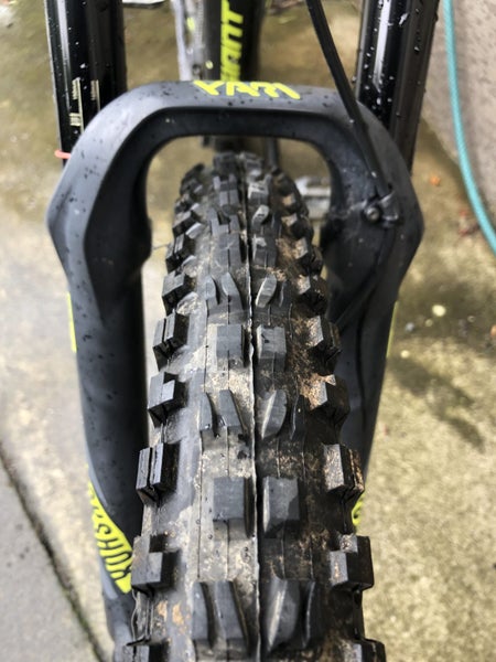 2017 Giant Reign 2 Large 27.562864741647746113