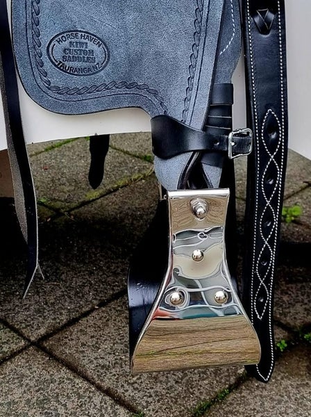 Super stunning BLACK Wade Western saddle62863873216002112