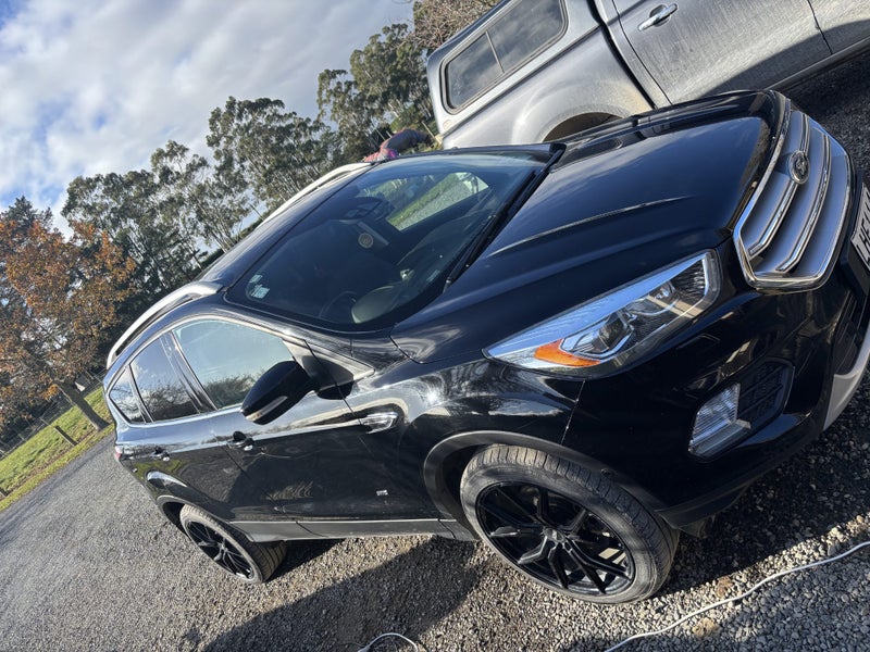 2018 Ford Escape Titanium Awd Diesel62864759368193118