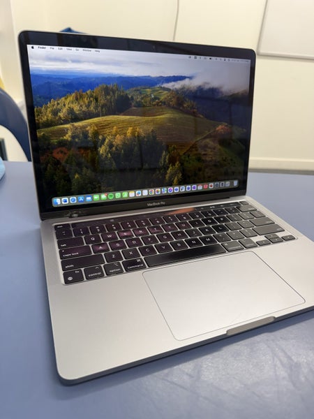 MacBook Pro Space Grey 2022 512gb628638673136671114