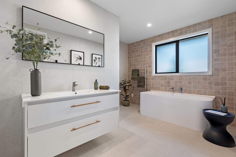 Brand New Build, Stylish & Low Maintenance!62864820791682112