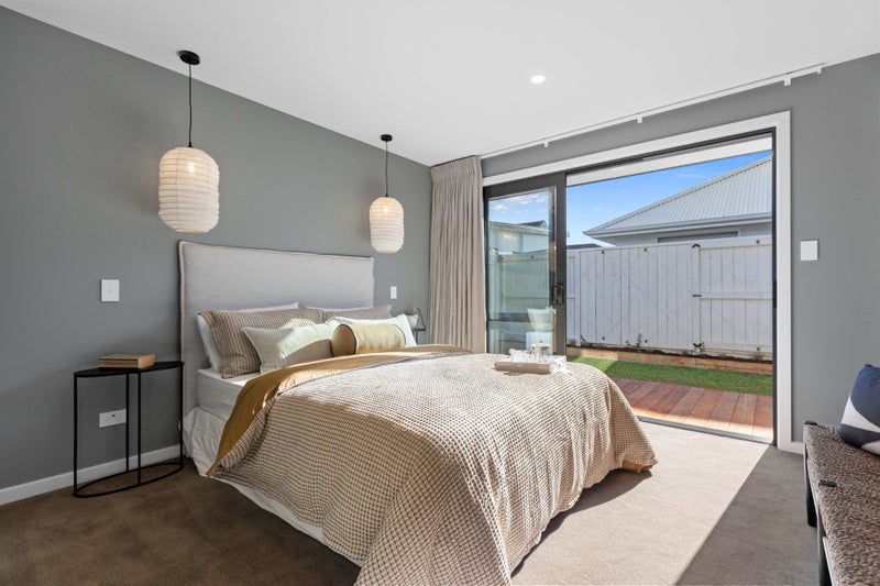 Brand New Build, Stylish & Low Maintenance!62864820791682113
