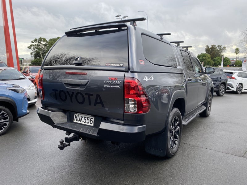 2020 Toyota Hilux SR5 CRUISER 2.8DT 6AT 4WD62864759298689111