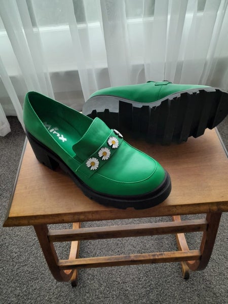MINX Daisy Shoes Carousel 3