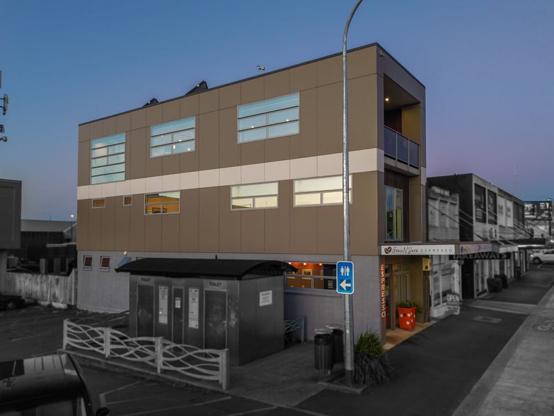 Image 1 of 29
